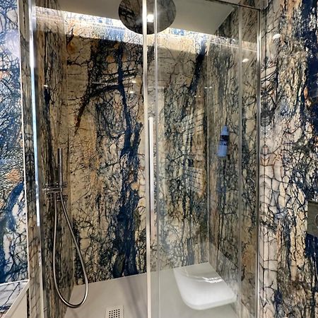 Private Apartment With Wi-Fi Milano City Near Duomo Atena ภายนอก รูปภาพ
