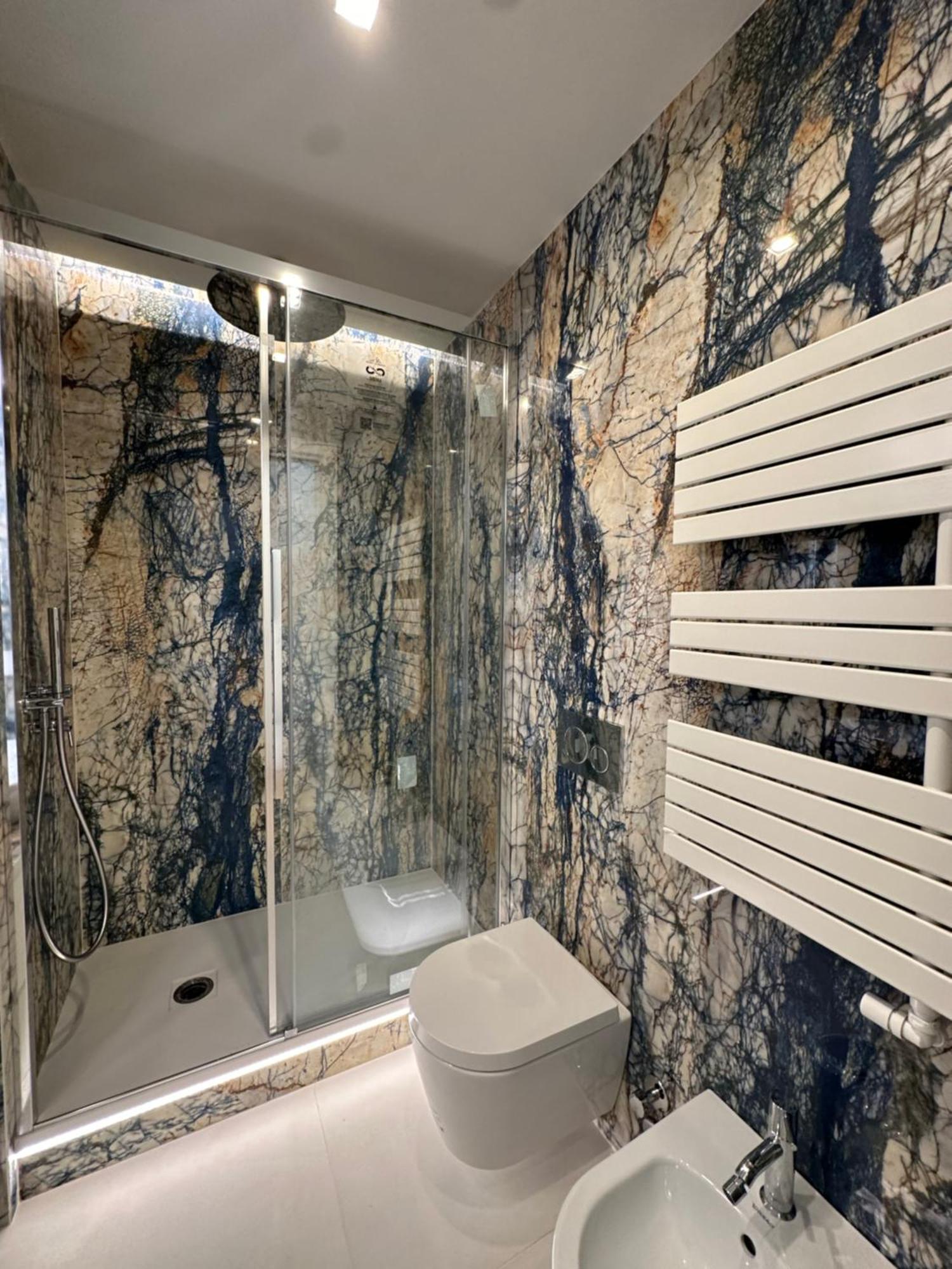 Private Apartment With Wi-Fi Milano City Near Duomo Atena ภายนอก รูปภาพ